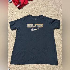 Nike Elite Dri-Fit Tshirt
